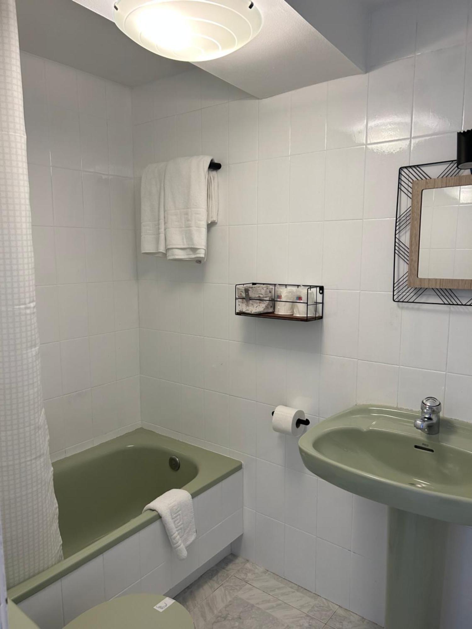 Pension Amarantos Suances Exterior photo